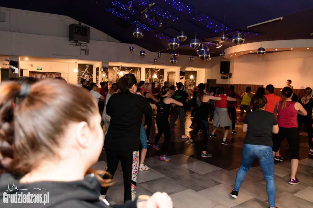 Poznaj nowy program ZUMBA TONING