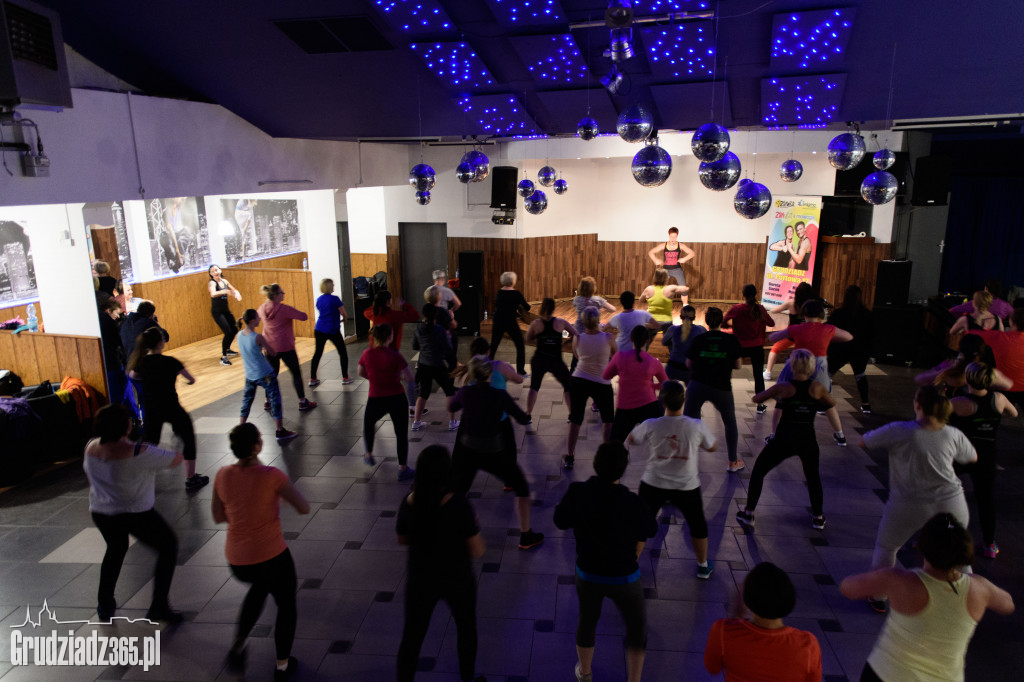 Poznaj nowy program ZUMBA TONING