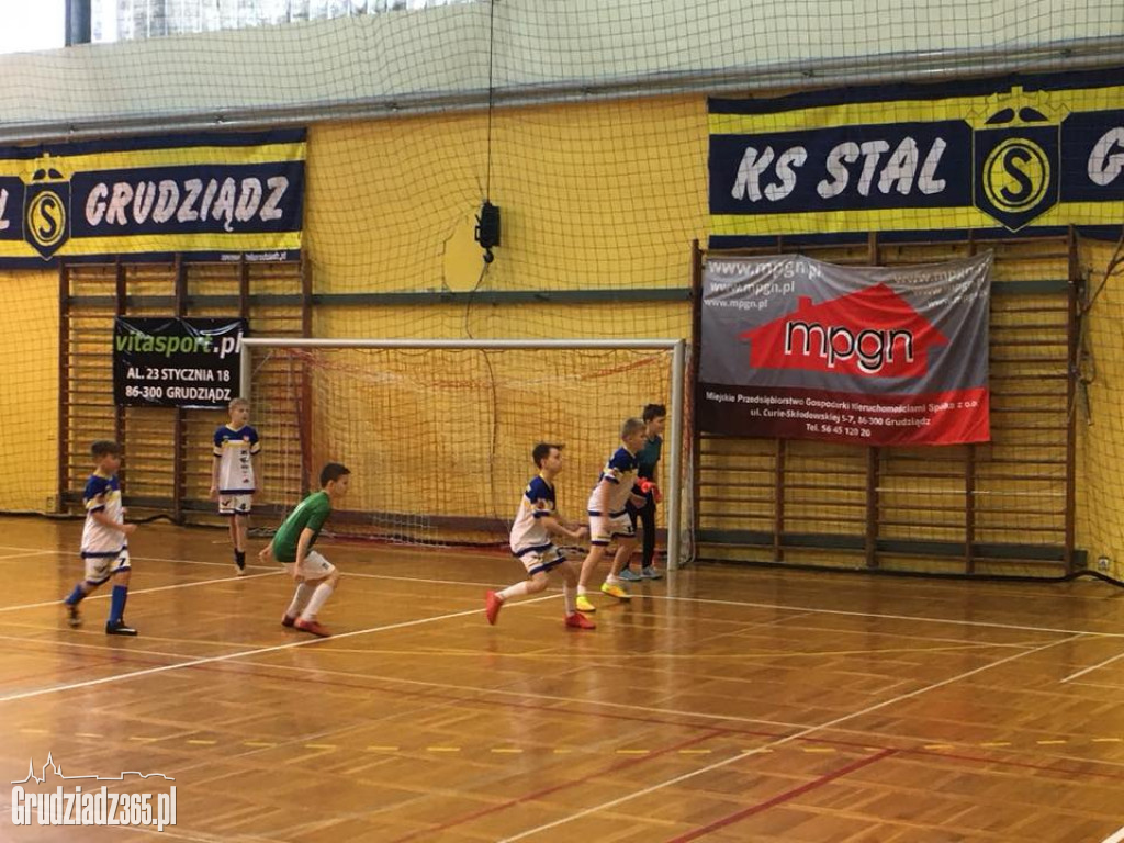 Halowy Turniej Piłki Nożnej VITASPORT Junior D2 Cup 2018