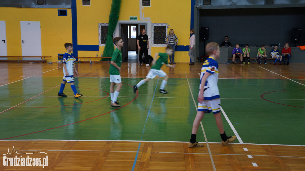 Halowy Turniej Piłki Nożnej VITASPORT Junior D2 Cup 2018