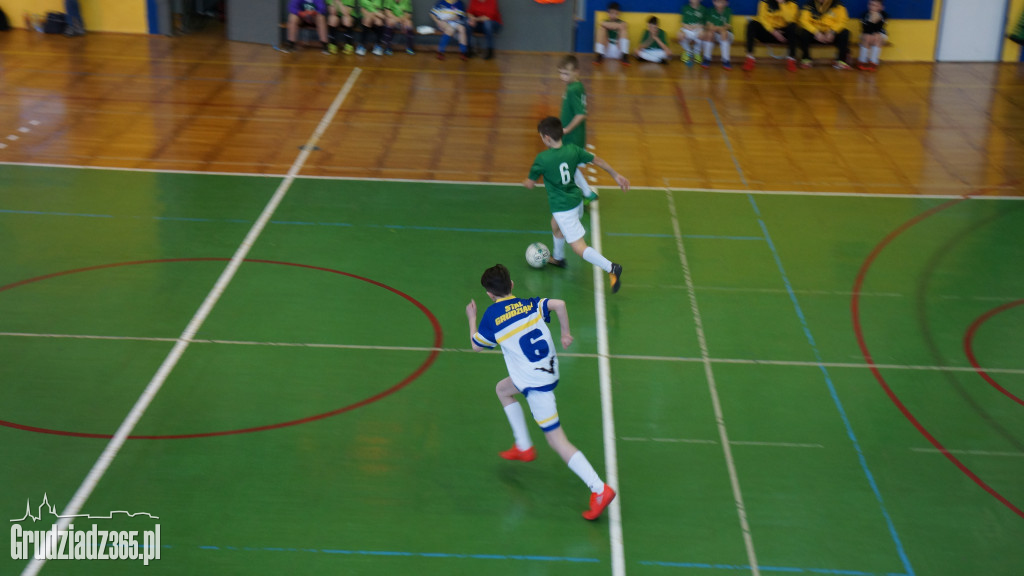 Halowy Turniej Piłki Nożnej VITASPORT Junior D2 Cup 2018