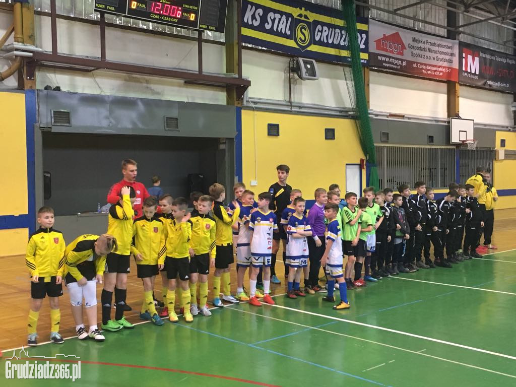 Halowy Turniej Piłki Nożnej VITASPORT Junior D2 Cup 2018