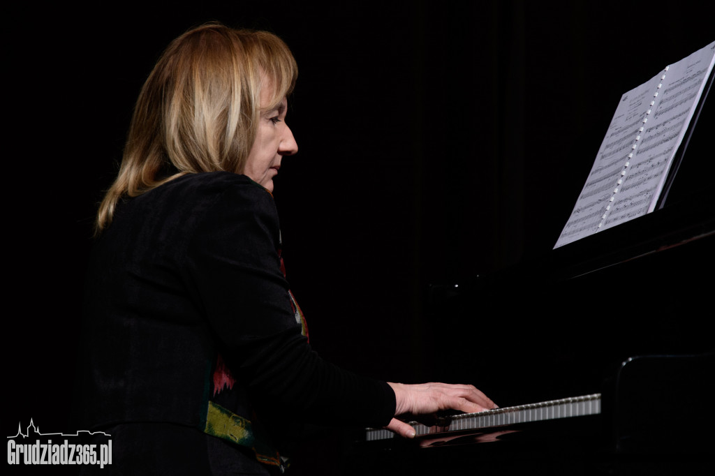 Koncert Niedzielny-Solo i w duecie