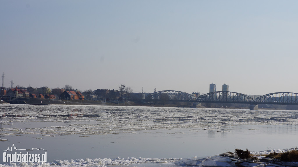  Panorama Grudziądza zimą