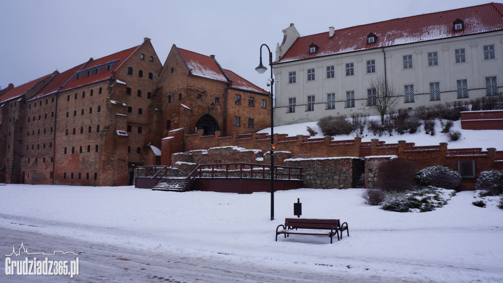  Panorama Grudziądza zimą