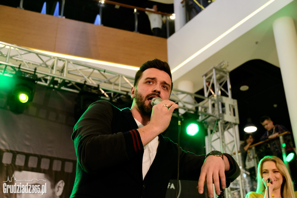 Barbara Kurdej-Szatan w Centrum Alfa