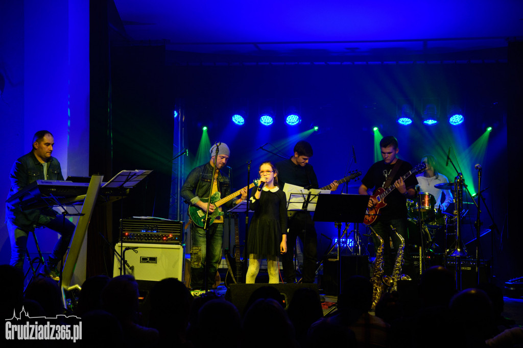 Z rockiem przez młodość -koncert OPP