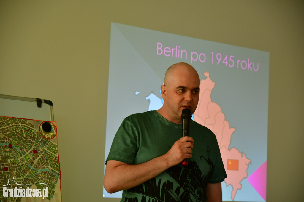 Stacja Berlin - Marcin Wiśniewski