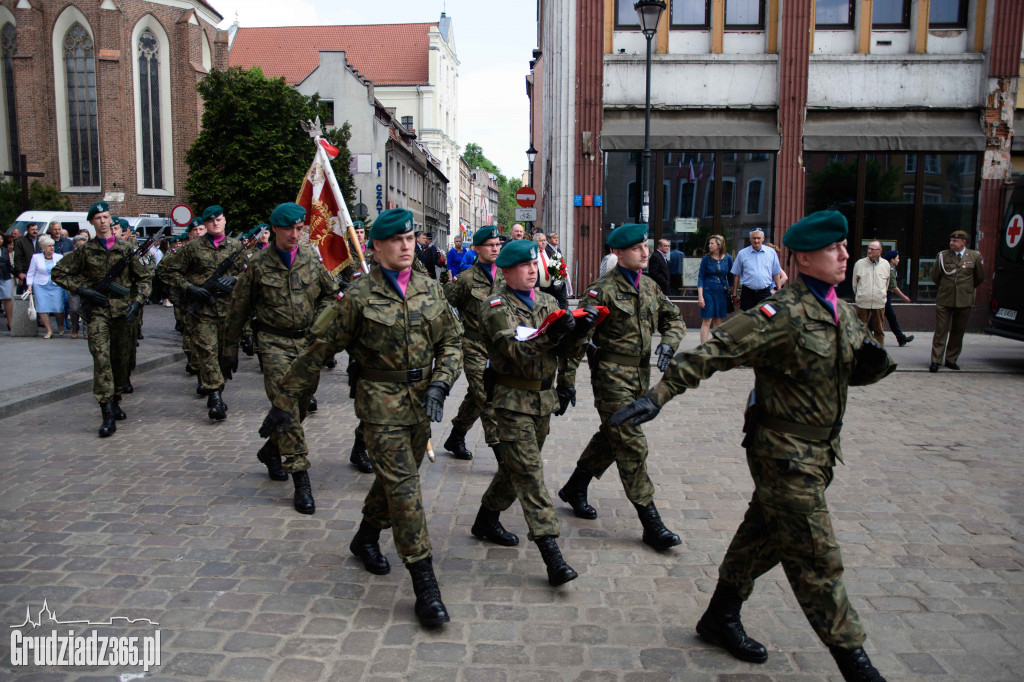 Obchody 3 Maja na Rynku Głownym