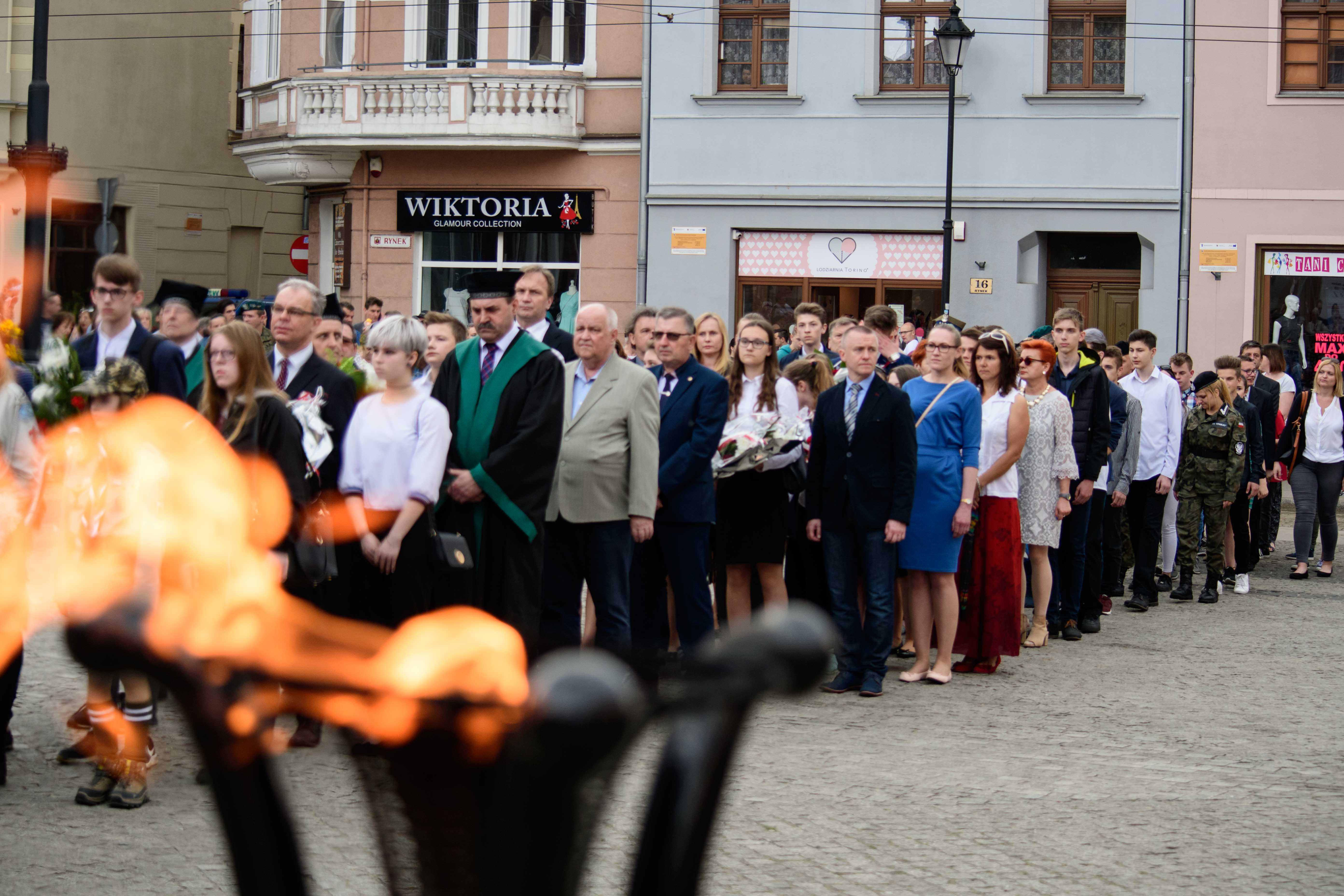 Obchody 3 Maja na Rynku Głownym