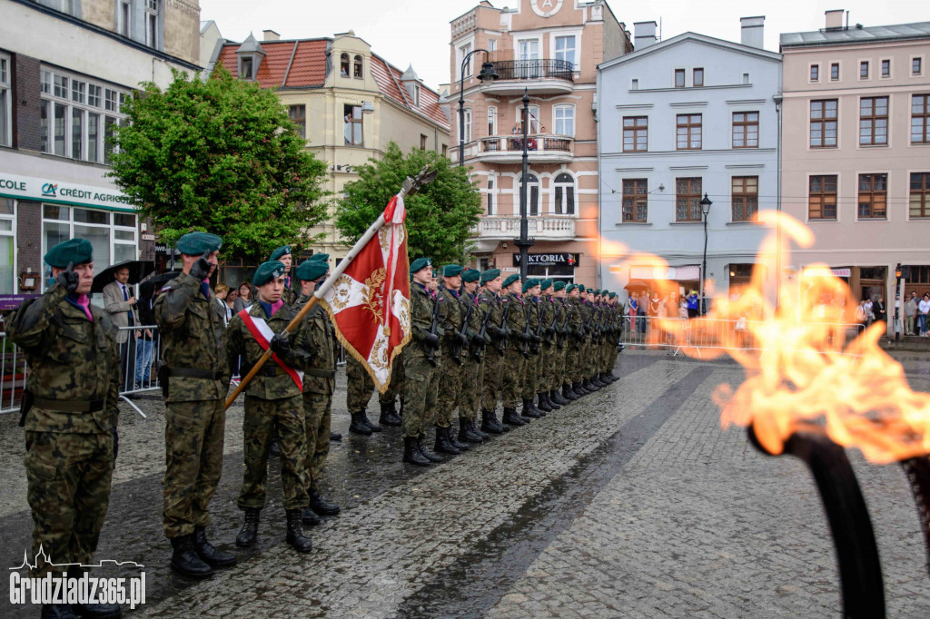 Obchody 3 Maja na Rynku Głownym