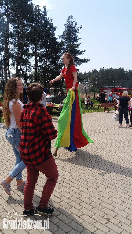 Festyn charytatywny w Kolnie niedaleko Grudziądza