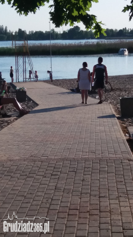 Plaża w Rudnika była w niedzielę jednym z bardziej obleganych miejsc