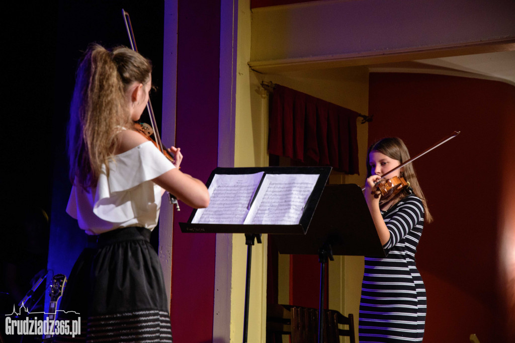 Koncert Niedzielny Szkoły Muzycznej