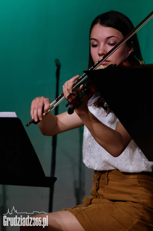 Koncert Niedzielny Szkoły Muzycznej