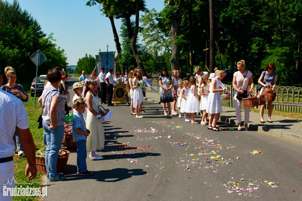Procesja Bożego Ciała parafia Mokre