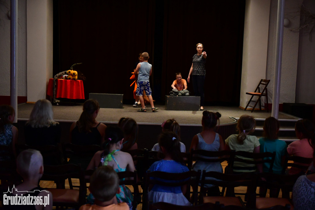 Poczatek warsztatow teatralno-lalkarskich