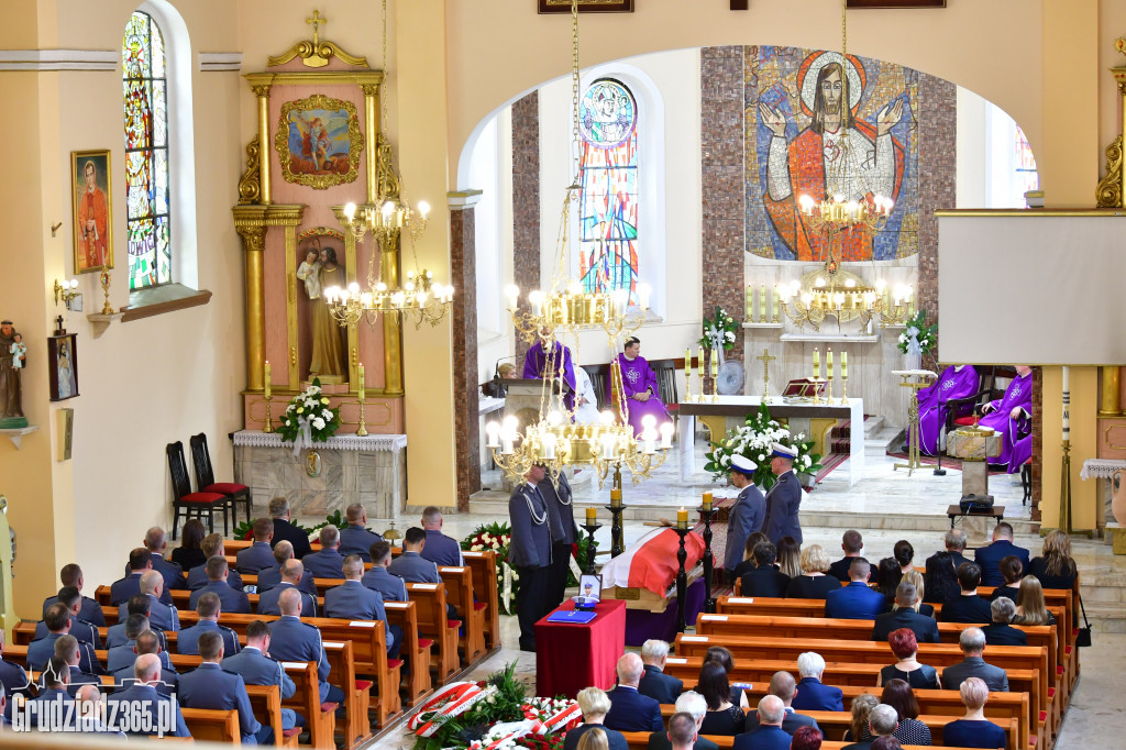 Pogrzeb Policjanta który zginął na służbie