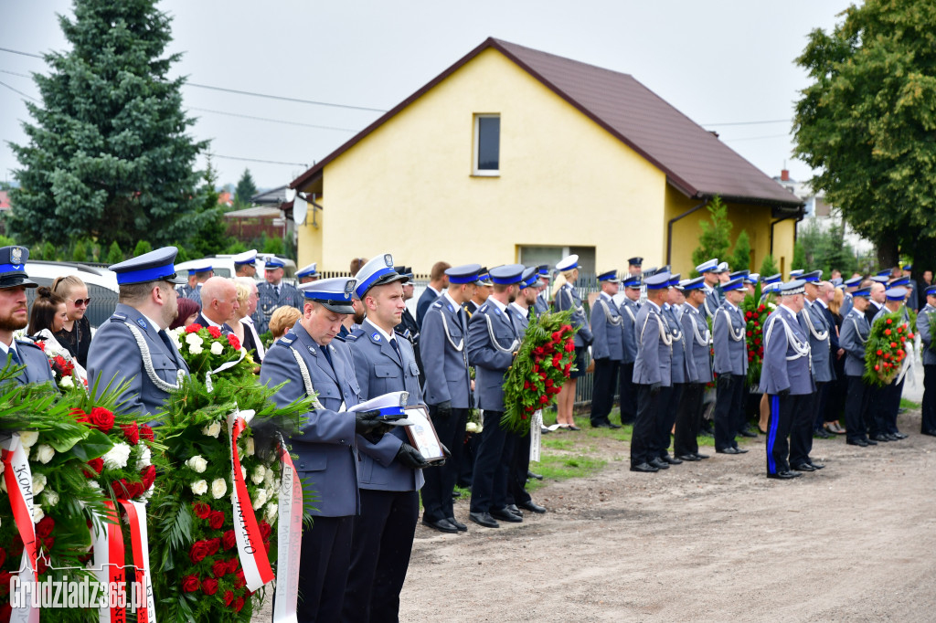 Pogrzeb Policjanta który zginął na służbie