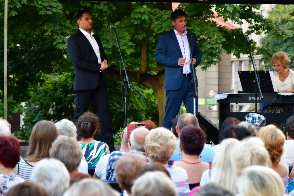 Koncert operetkowy w parku miejskim- Fotorelacja