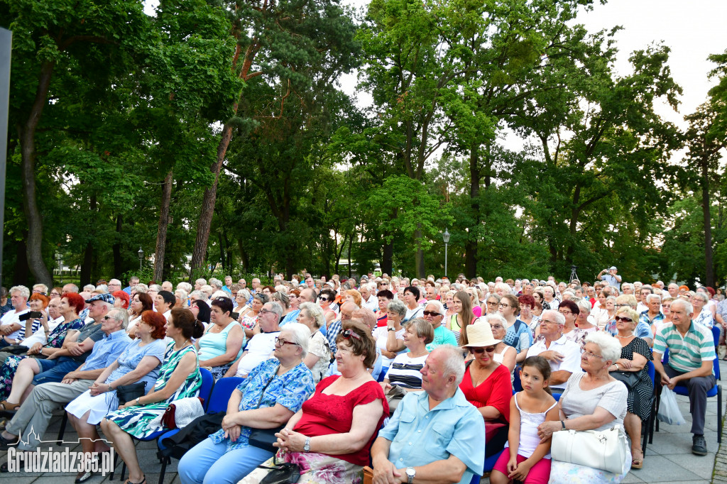 Koncert operetkowy w parku miejskim- Fotorelacja