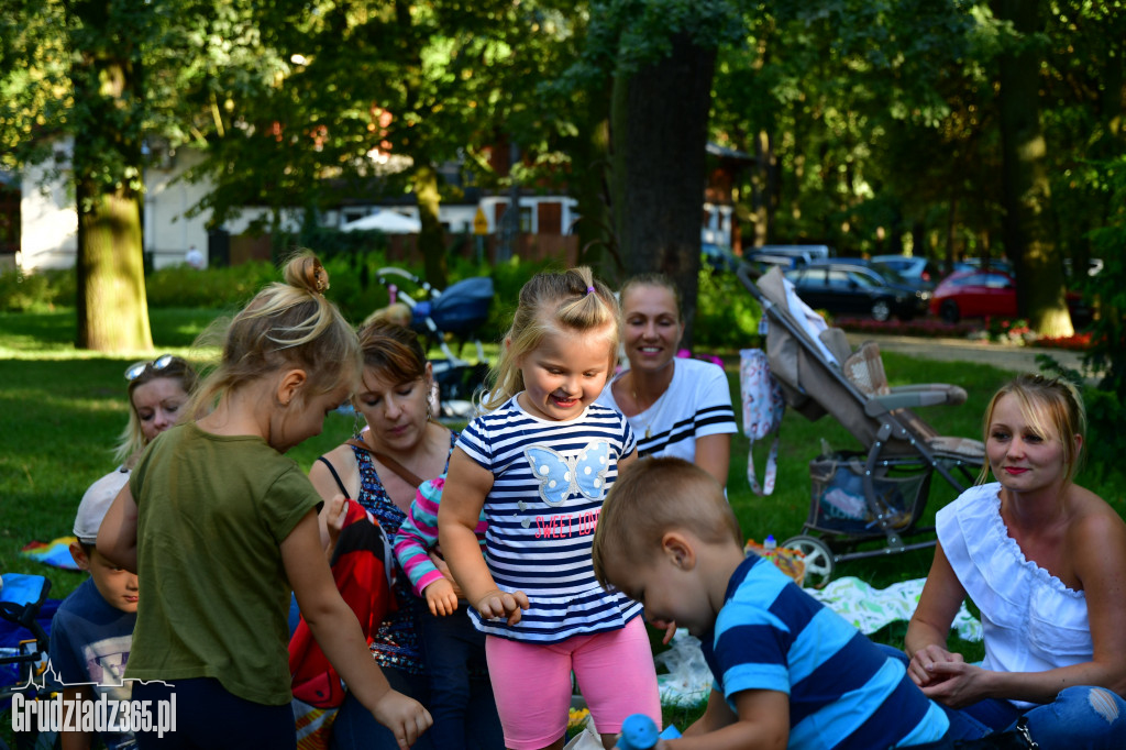 Piknik Fit Mam w Parku Miejskim- fotorelacja