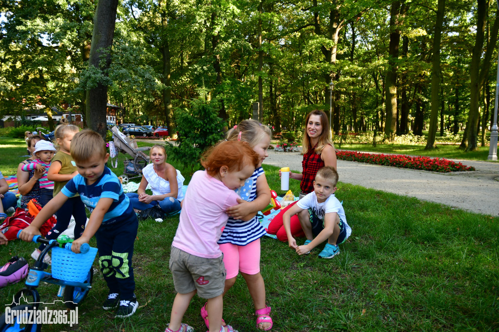 Piknik Fit Mam w Parku Miejskim- fotorelacja