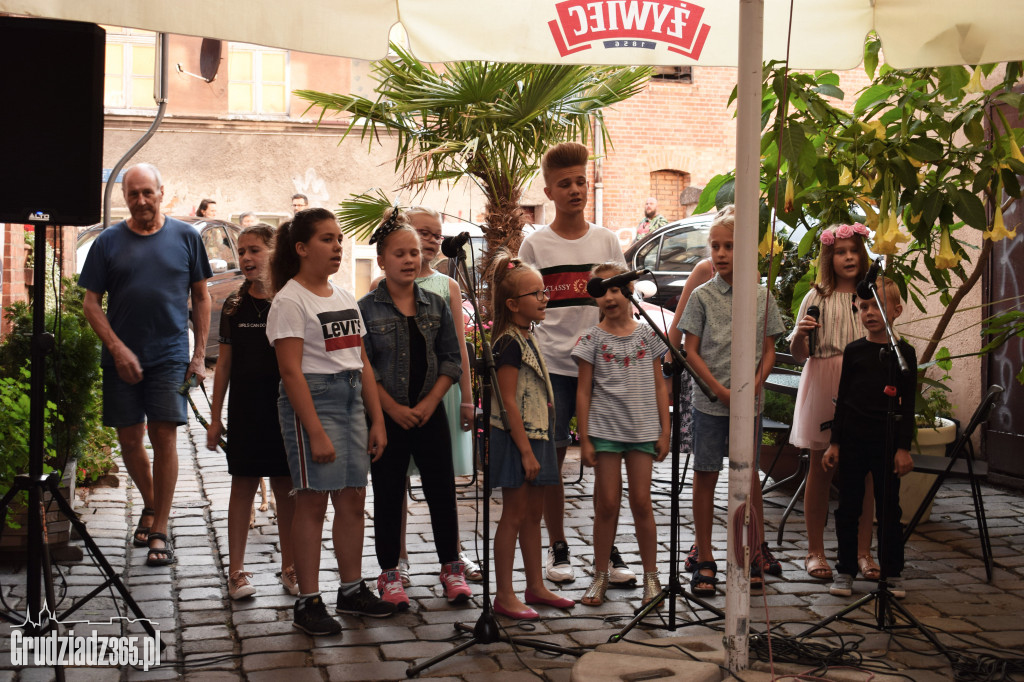 Koncert młodych talentów w Fado Cafe- fotorelacja