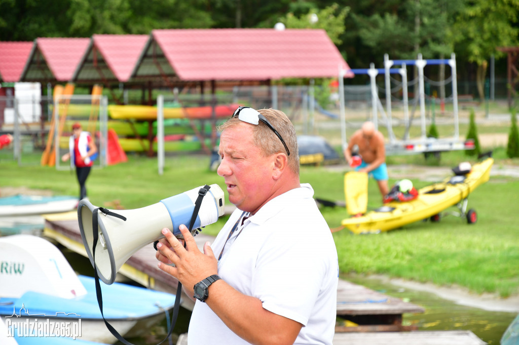 Spływ kajakowy dookoła Jeziora Rudnickiego