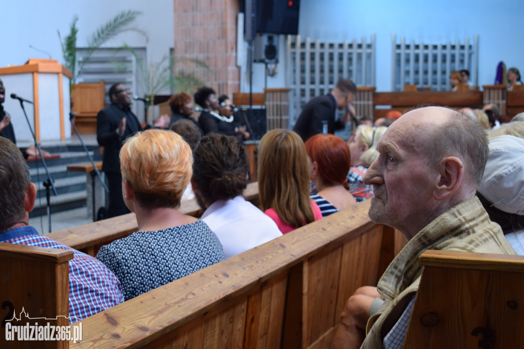 CHESTER BURKE Jr&Company:koncert gospel- Fotorelacja