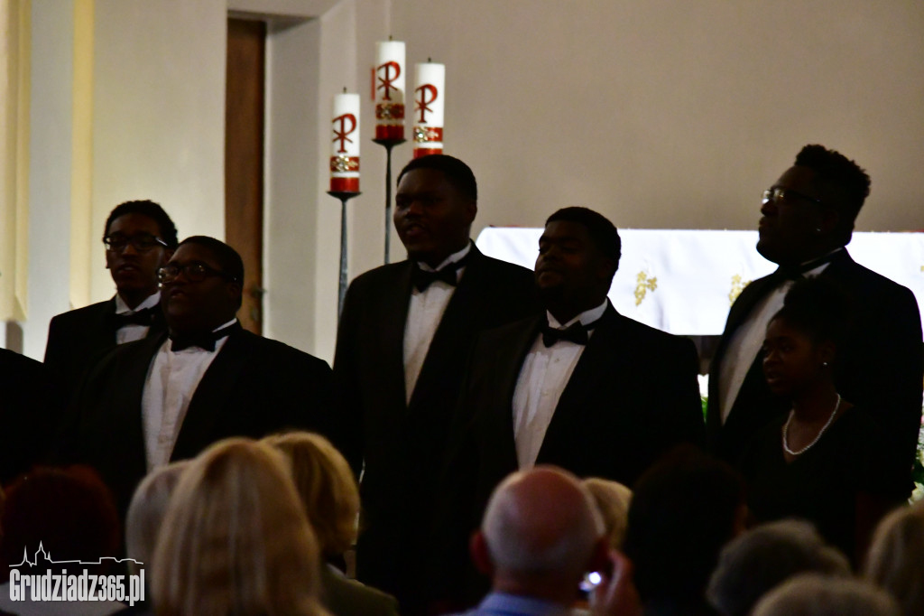 Concert Chorale Texas- Lato na starym mieście