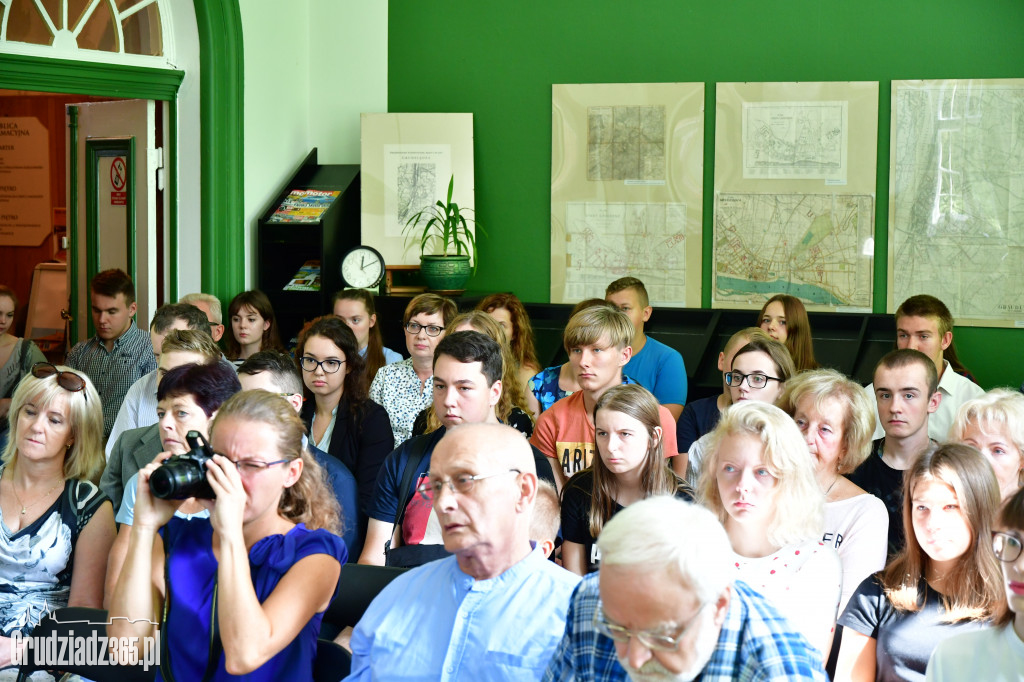 Narodowe czytanie Żeromskiego - Przedwiośnie