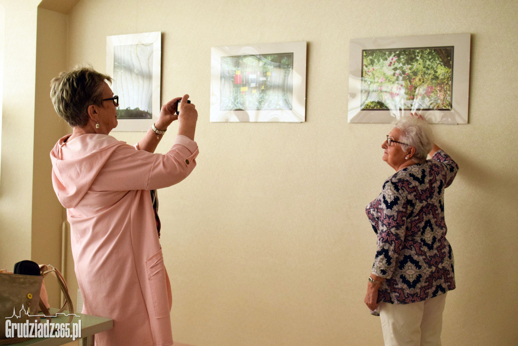 Wystawa fotograficzna J. Zasady - Fotorelacja