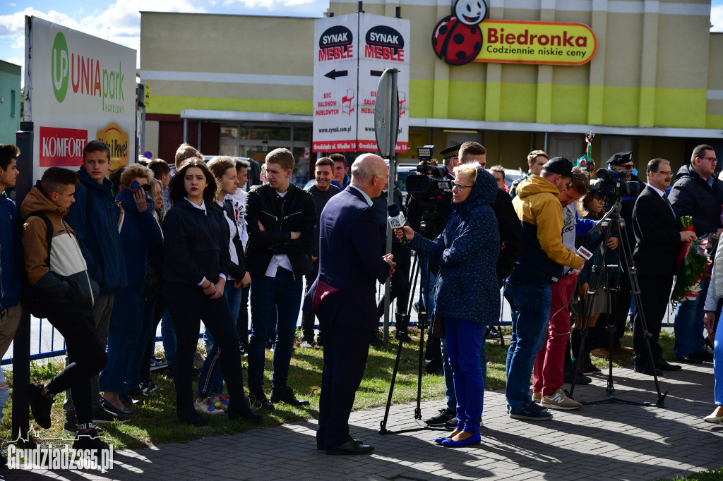 Odsłonięcie tablicy Włodka i Michałowskiego