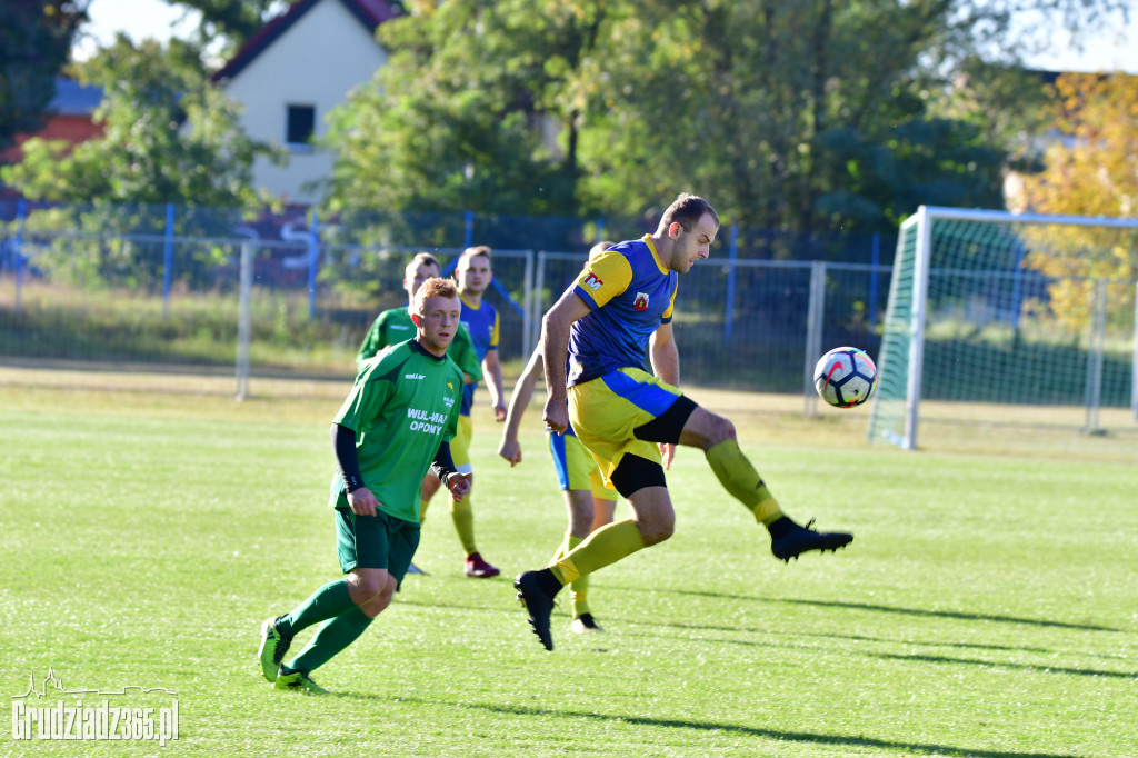 KS Stal - LZS Bobrowo- Fotorelacja