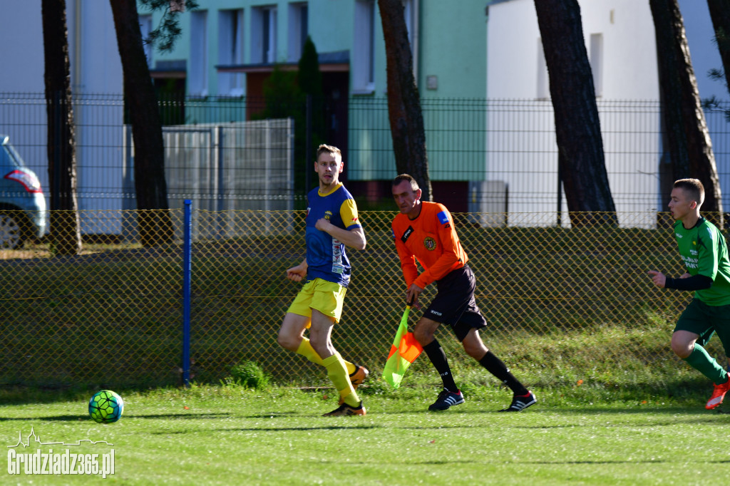 KS Stal - LZS Bobrowo- Fotorelacja