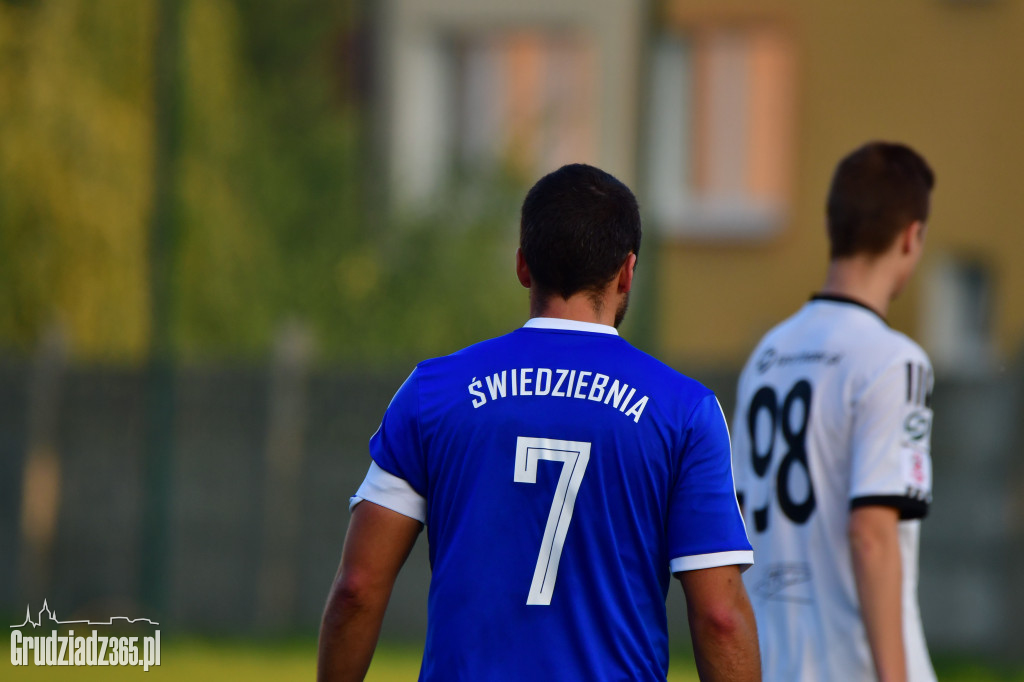 A klasa: Olimpia Grudziądz - LZS Świedziebnia 8-0