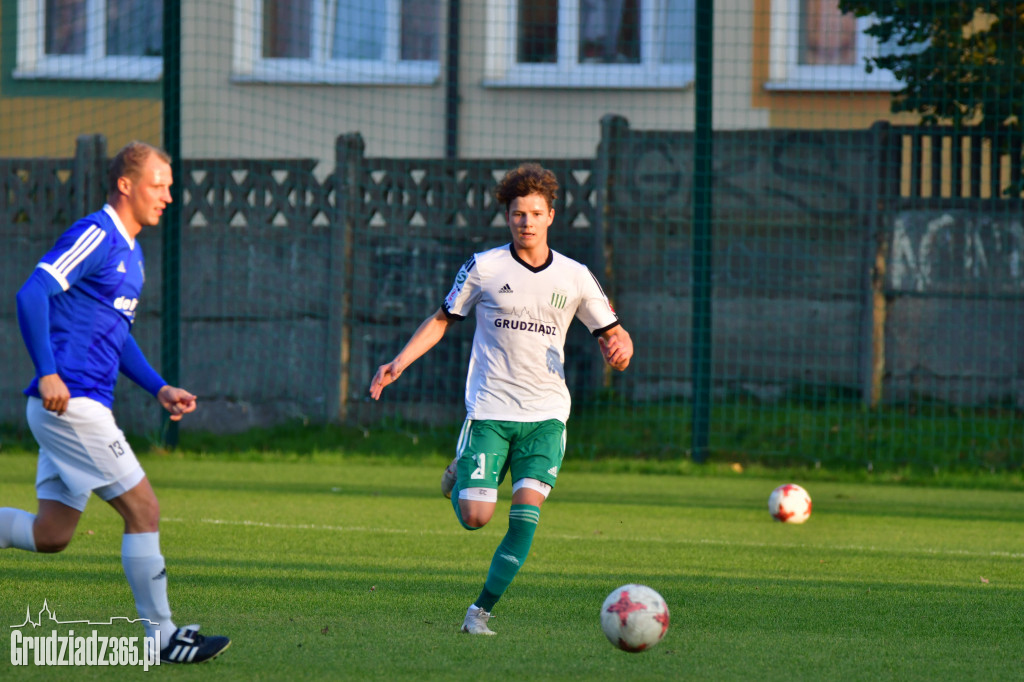 A klasa: Olimpia Grudziądz - LZS Świedziebnia 8-0