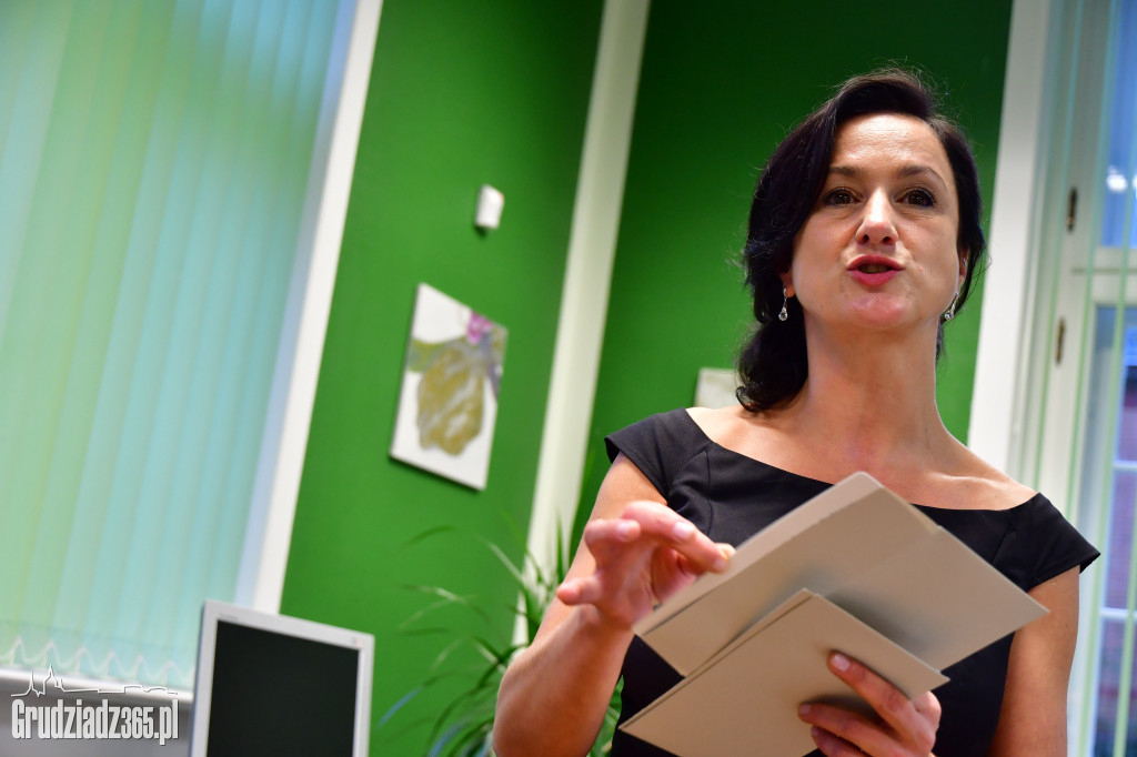 Malarstwo i poezja- Ważki i Cela