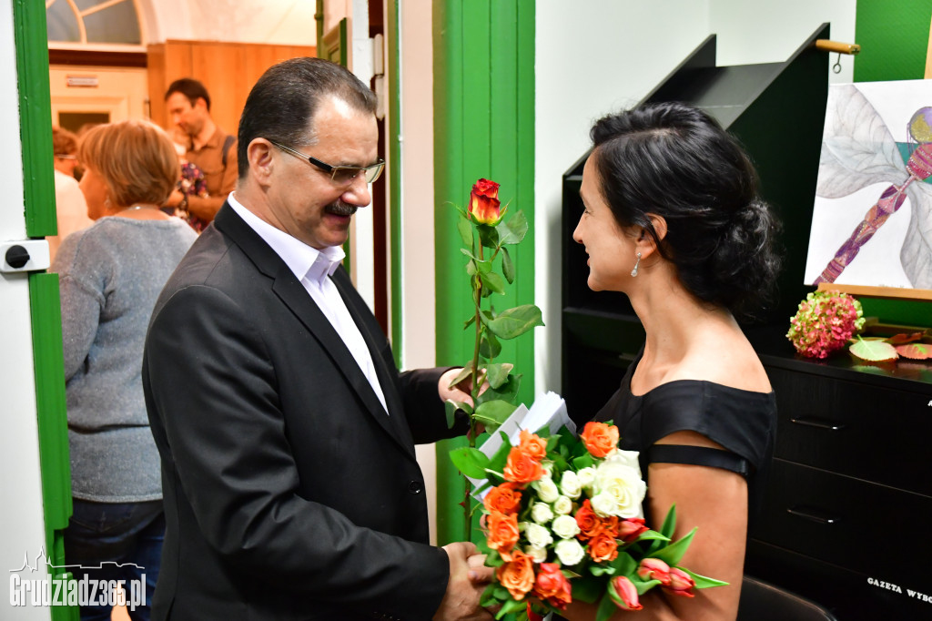 Malarstwo i poezja- Ważki i Cela