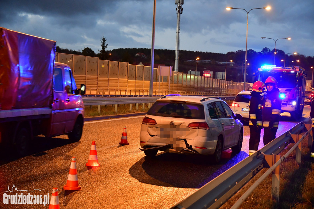 Wypadek na trasie średnicowej w kierunku Tarpna
