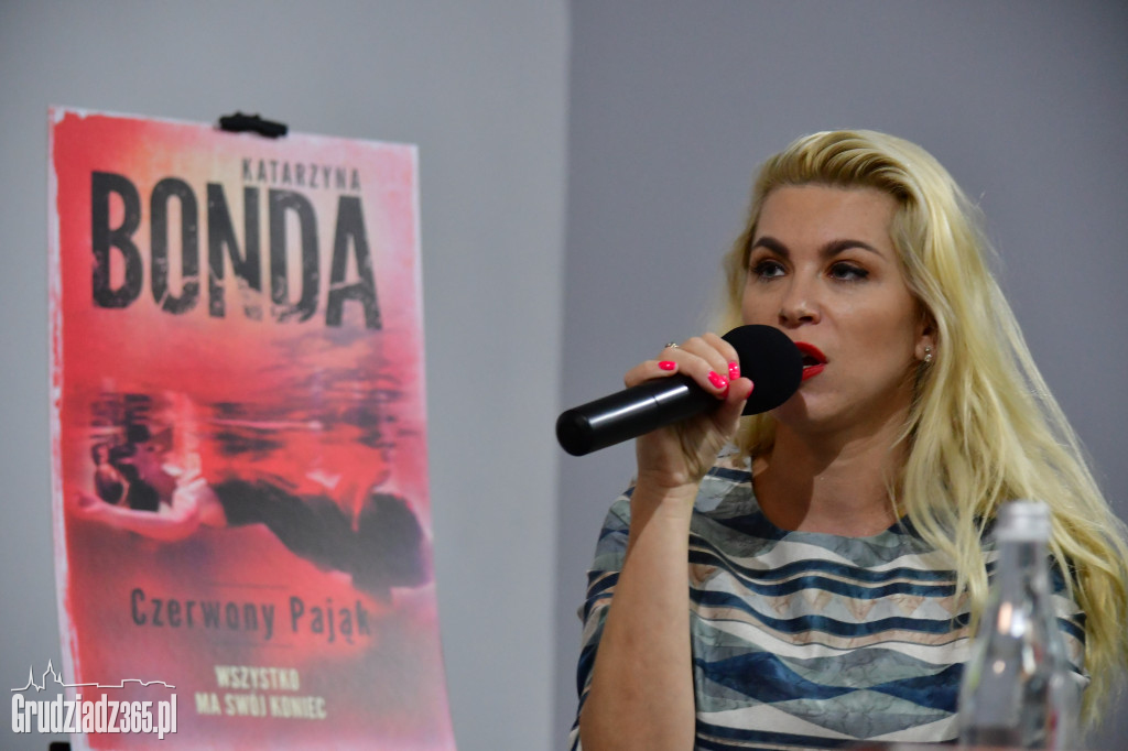 Spotkanie autorskie z Katarzyną Bondą