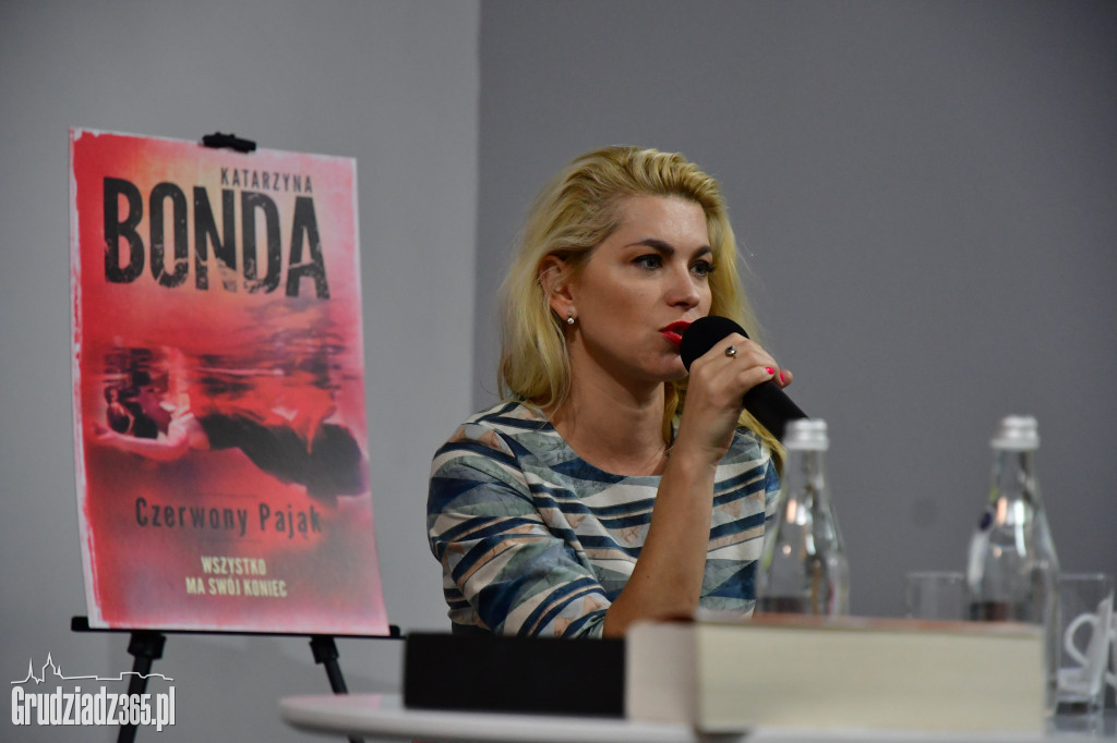 Spotkanie autorskie z Katarzyną Bondą
