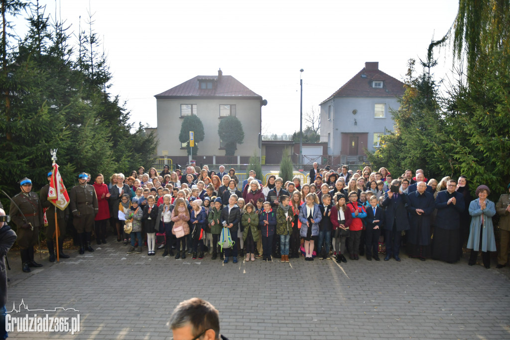 Płk Zbigniew Makowiecki patronem SP16