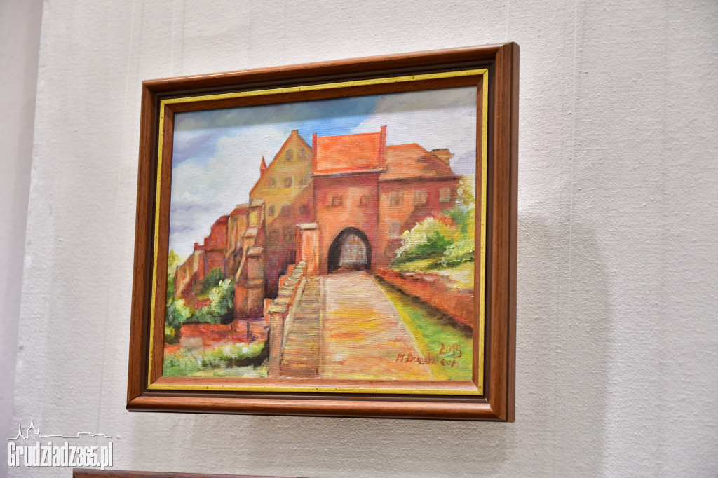 Wystawa obrazów Mireli Dziedziech- Fotorelacja