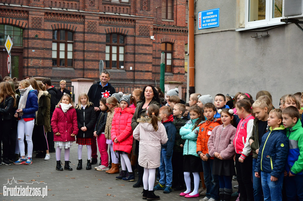 SP nr5 świętuje 100-lecie Niepodległości Polski