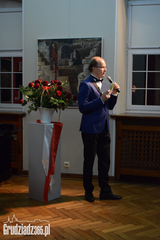 Koncert Piosenek Patriotycznych