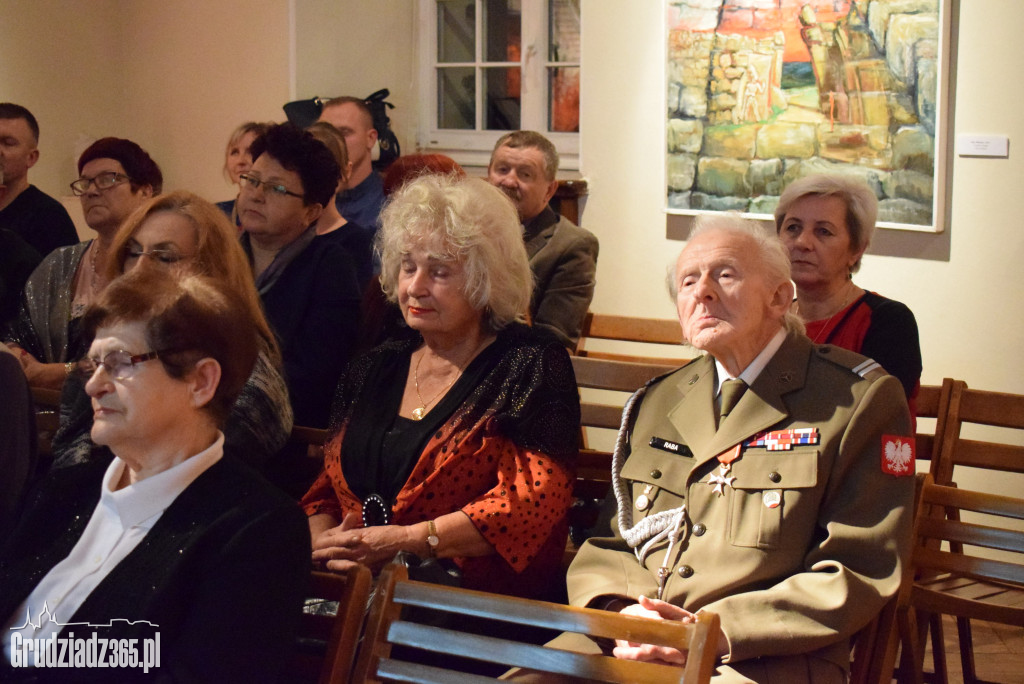 Koncert Piosenek Patriotycznych