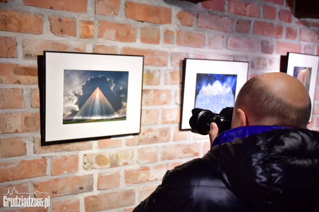 Wystawa Od fotografii do fotomontażu- Beksiński