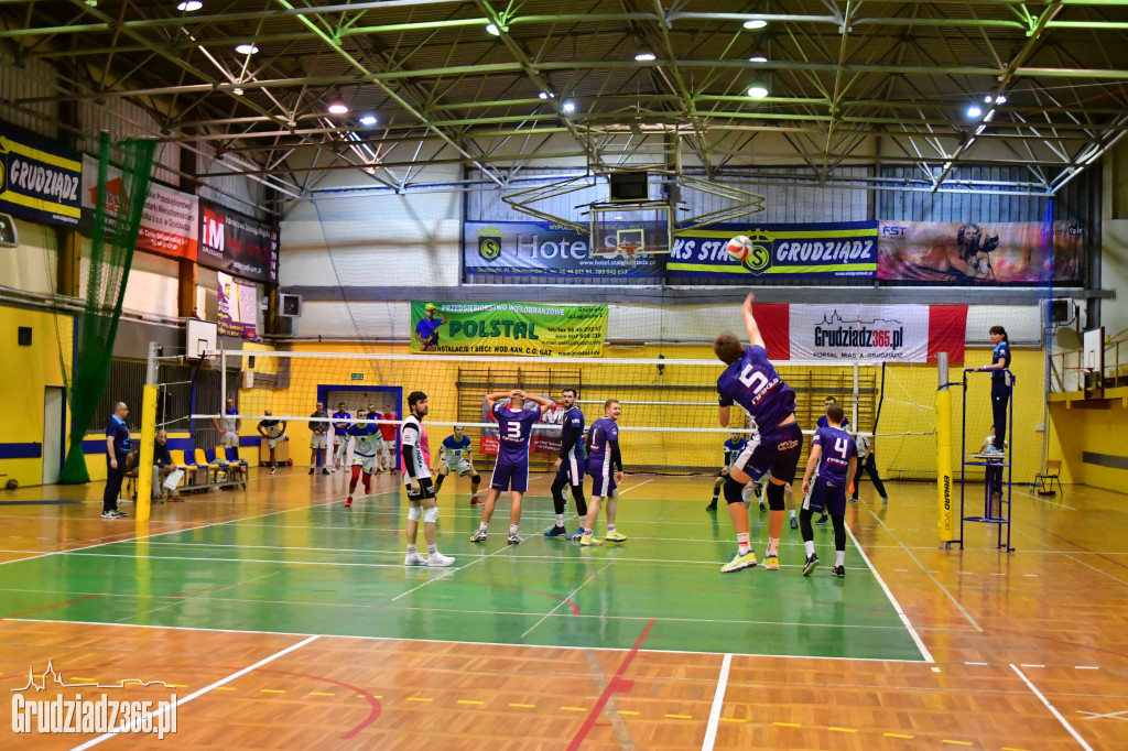 II liga siatkówki  STAL Grudziądz - NTS Trójka Nakło